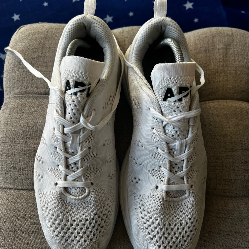 APL tennis Shoes
